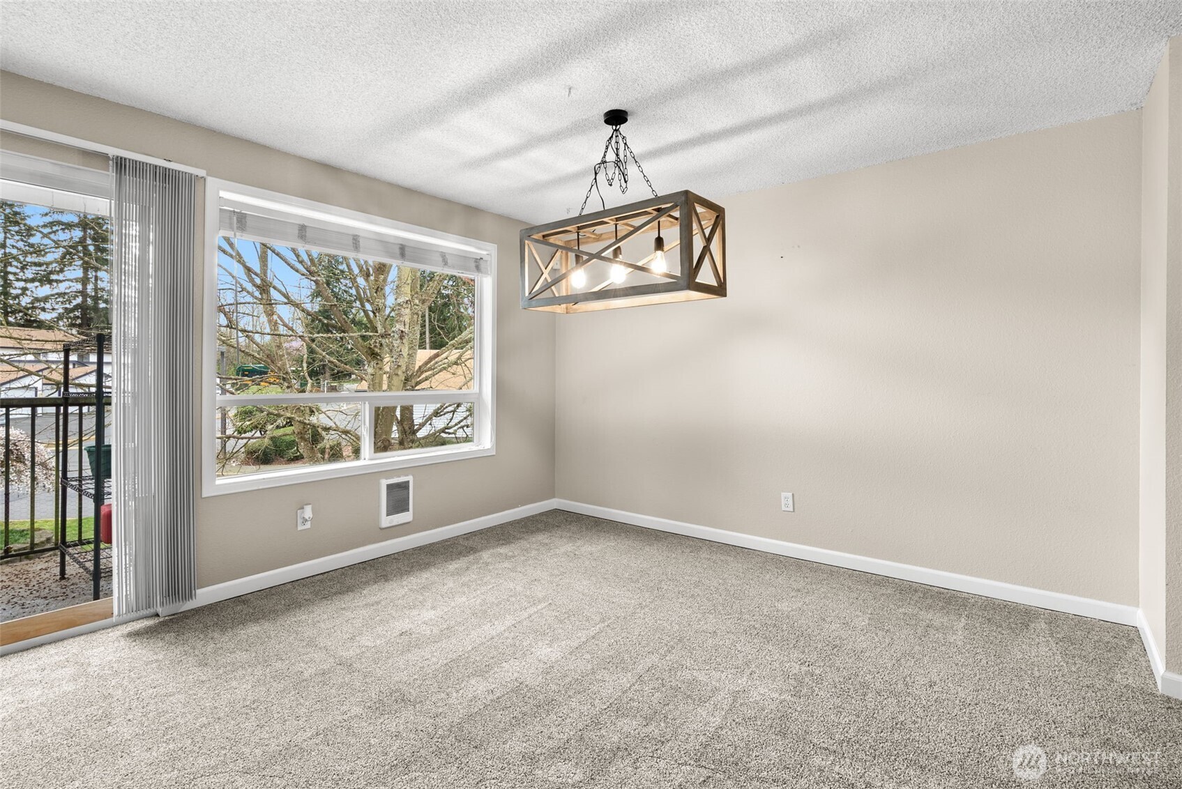 1800 SW 318th Place #31C, Federal Way, WA 98023