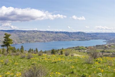 1 Bear Mountain Road , Chelan, WA 98816 - Photo 1
