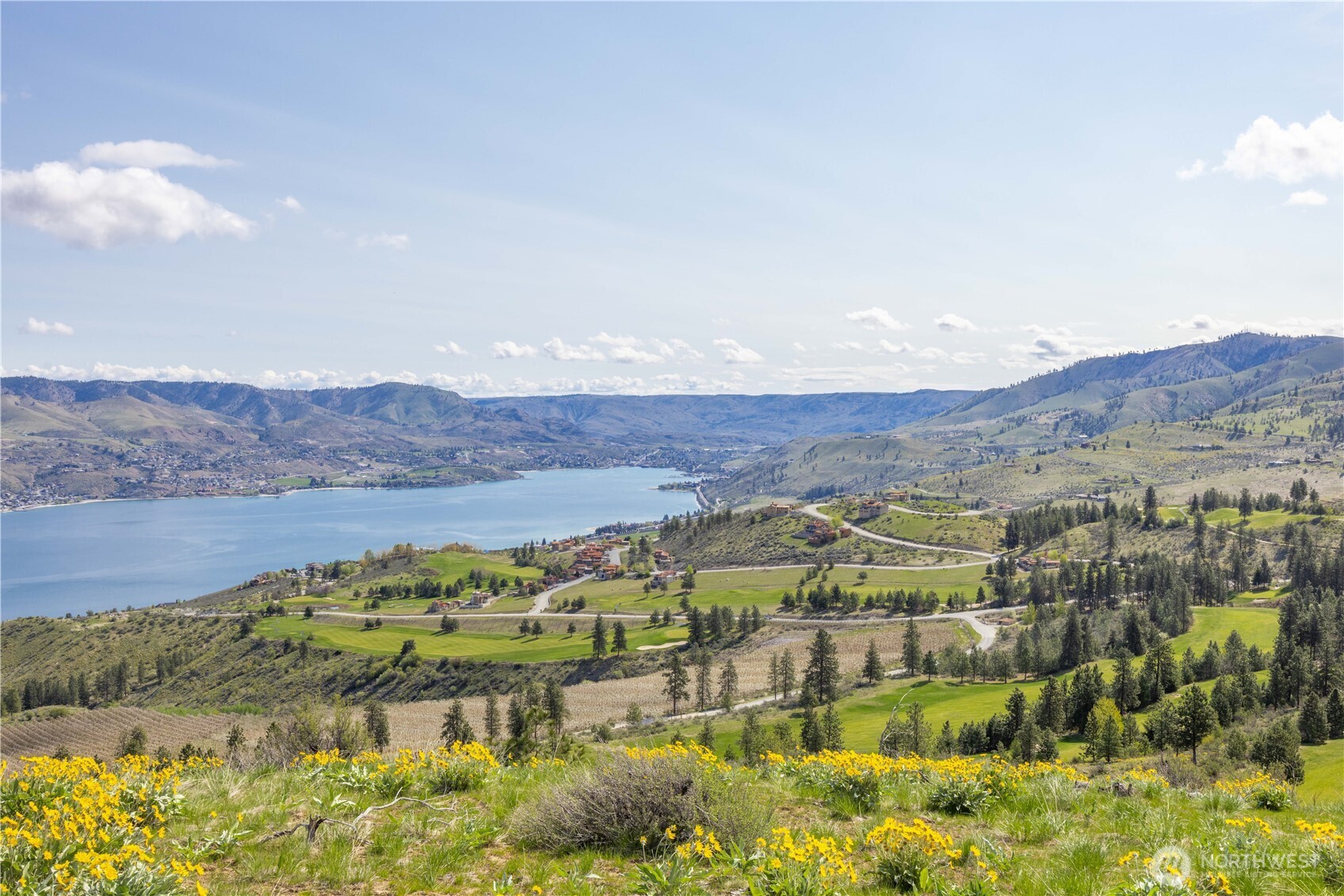 1 Bear Mountain Road , Chelan, WA 98816