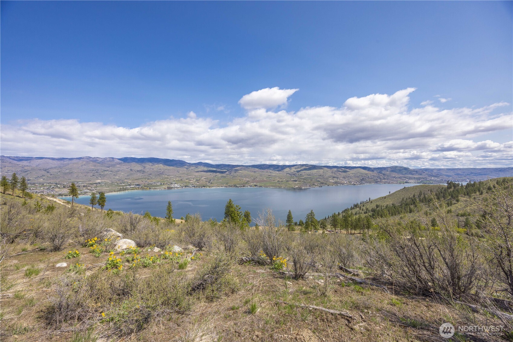 1 Bear Mountain Road , Chelan, WA 98816