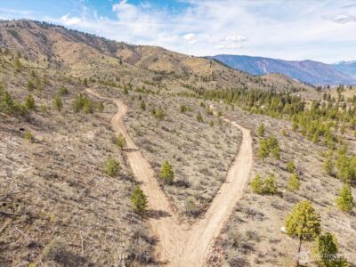 1 Bear Mountain Road , Chelan, WA 98816 - Photo 32