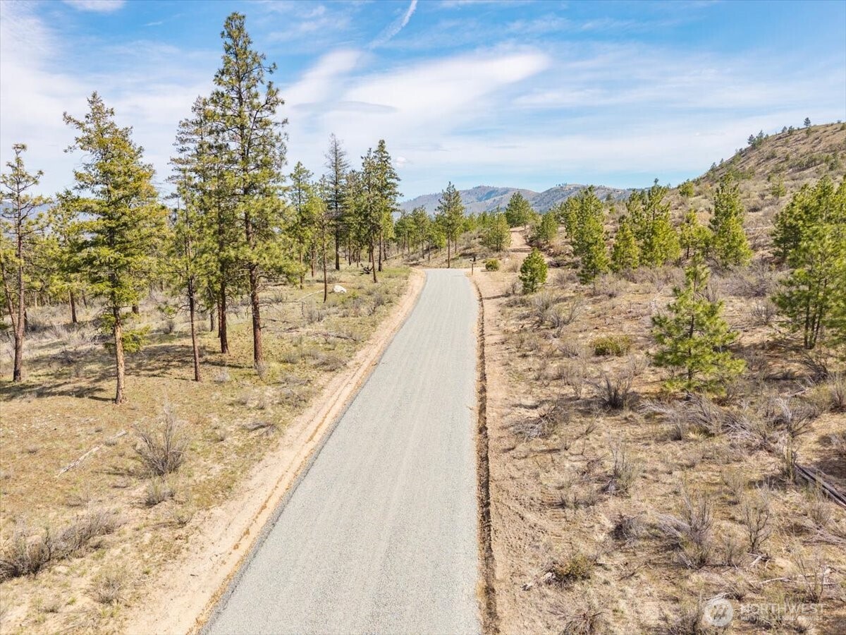 1 Bear Mountain Road , Chelan, WA 98816