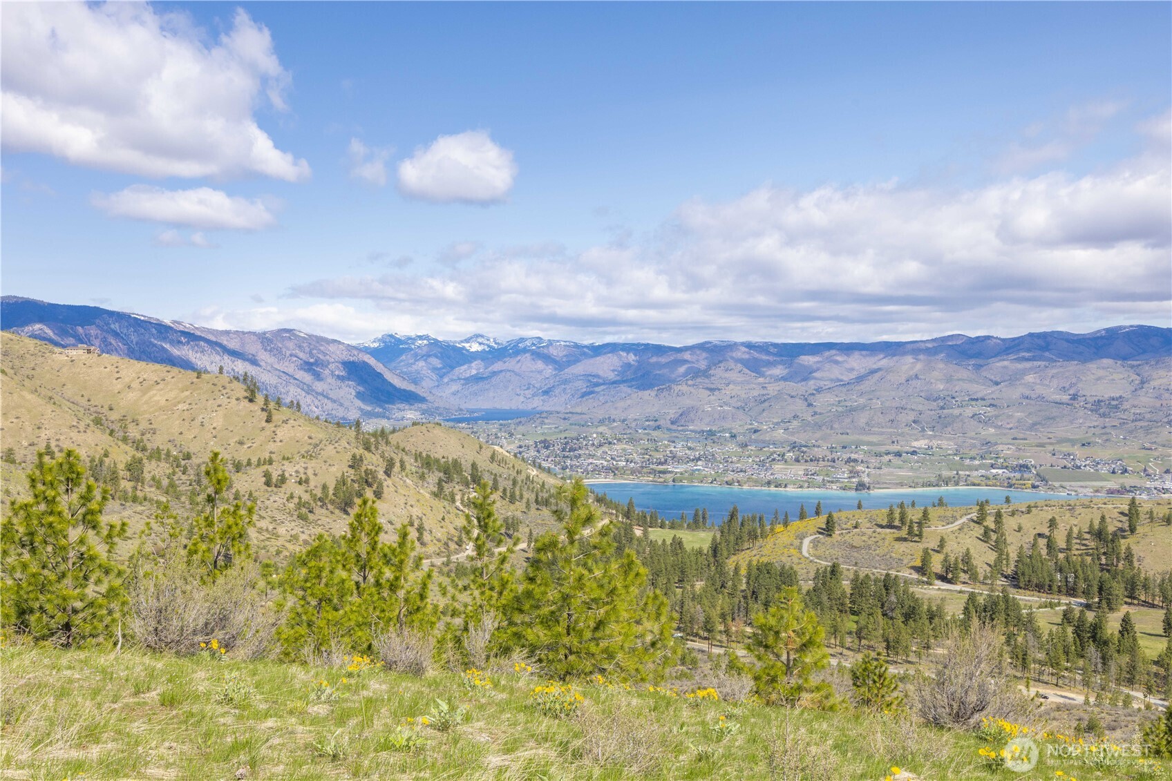 1 Bear Mountain Road , Chelan, WA 98816