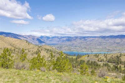 1 Bear Mountain Road , Chelan, WA 98816 - Photo 6