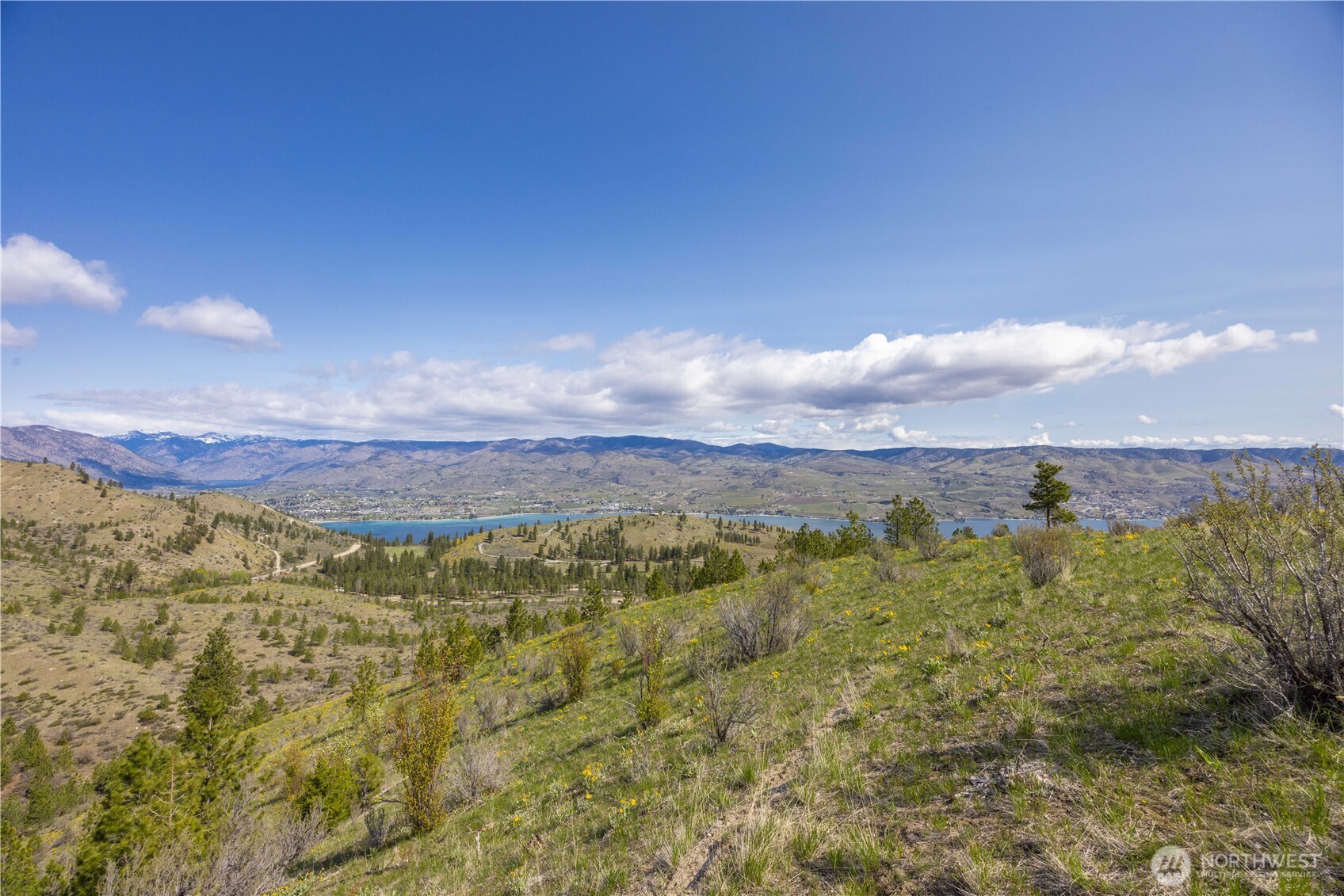 1 Bear Mountain Road , Chelan, WA 98816