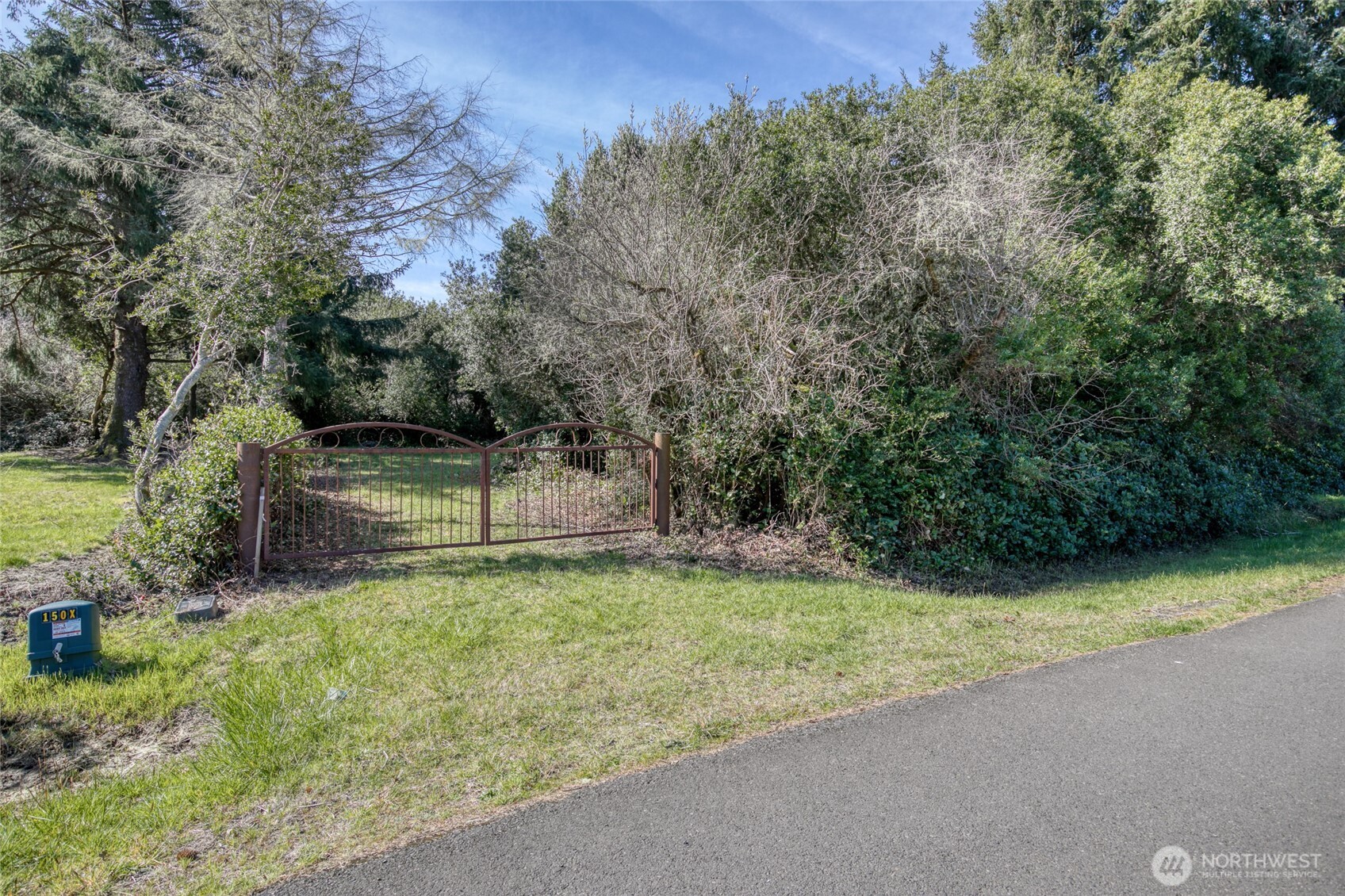 265 Wishkah Street SW, Ocean Shores, WA 98569