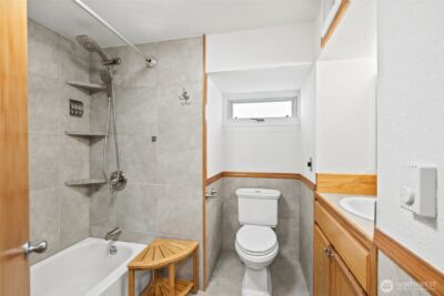 233 E 10th Street , Port Angeles, WA 98362 - Photo 20