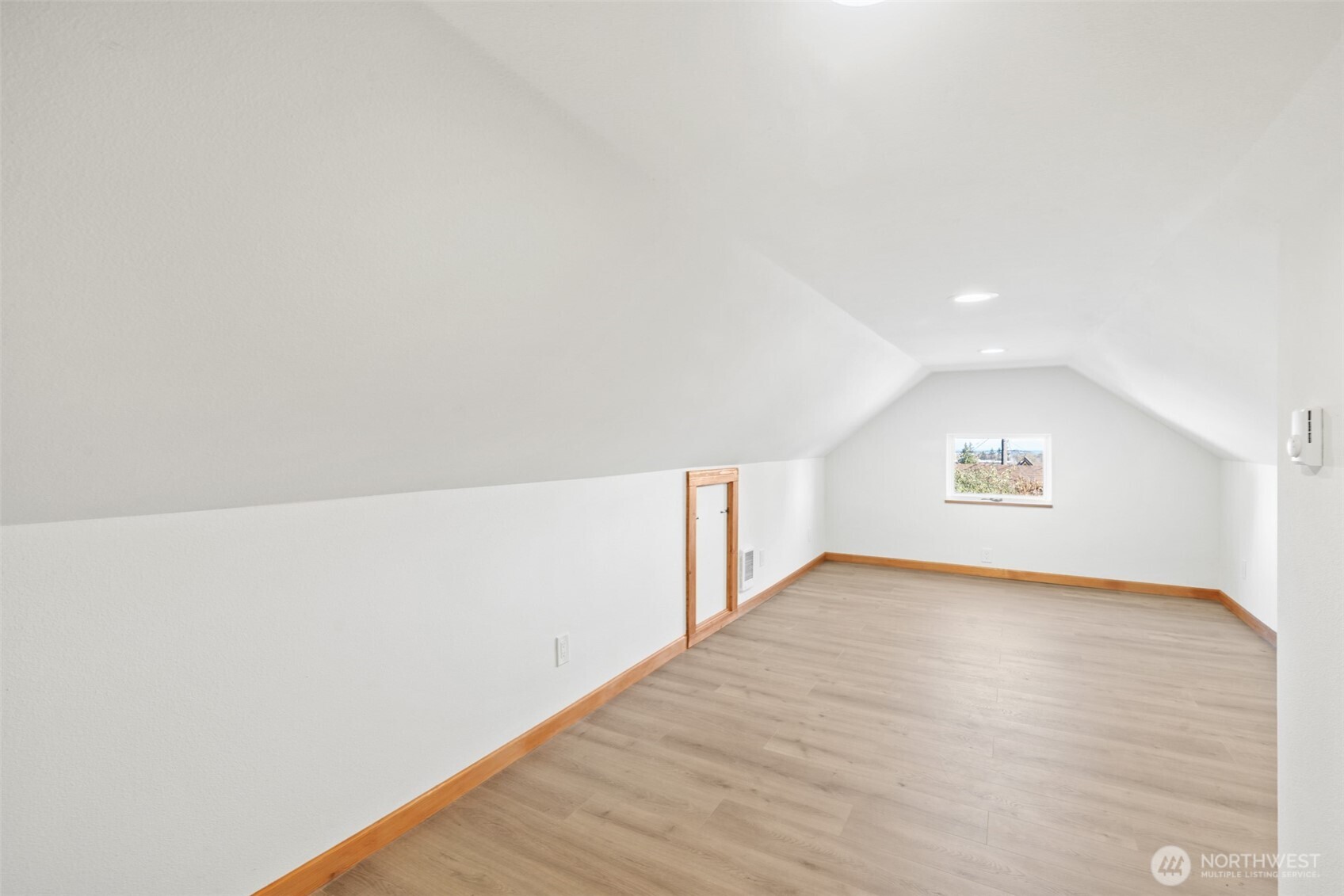 233 E 10th Street , Port Angeles, WA 98362