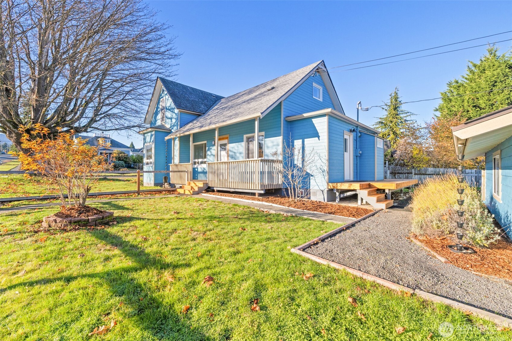 233 E 10th Street , Port Angeles, WA 98362