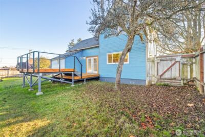 233 E 10th Street , Port Angeles, WA 98362 - Photo 34