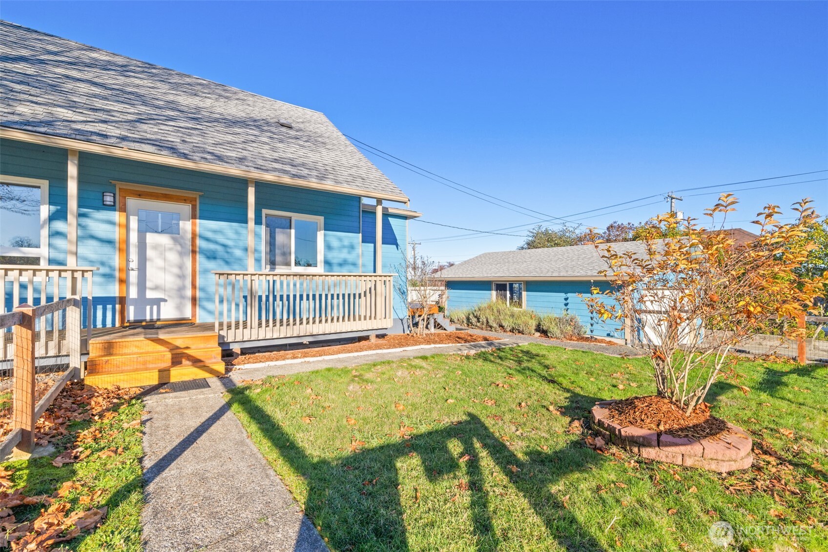 233 E 10th Street , Port Angeles, WA 98362