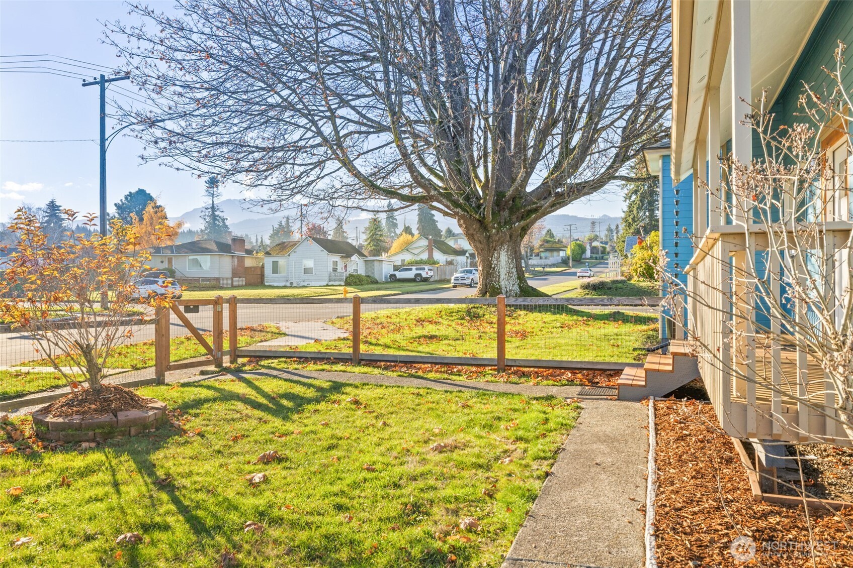 233 E 10th Street , Port Angeles, WA 98362