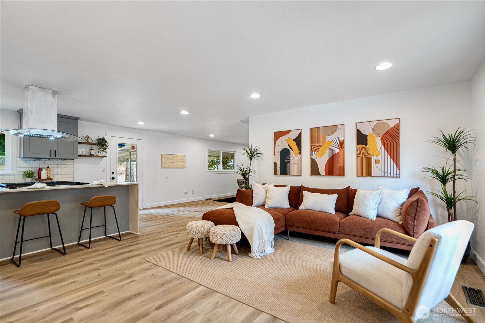 12603 Military Road E, Puyallup, WA 98374