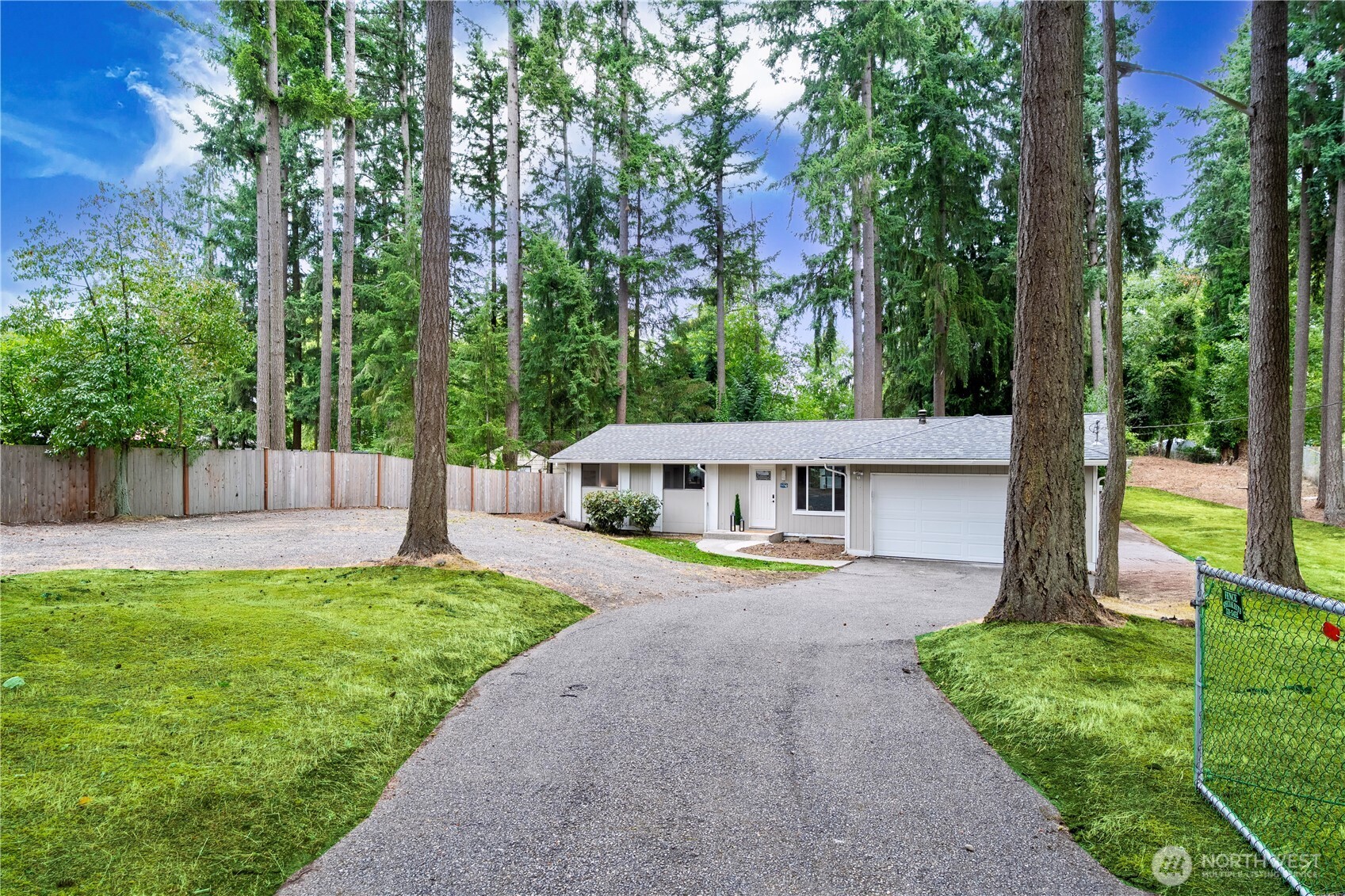 12603 Military Road E, Puyallup, WA 98374