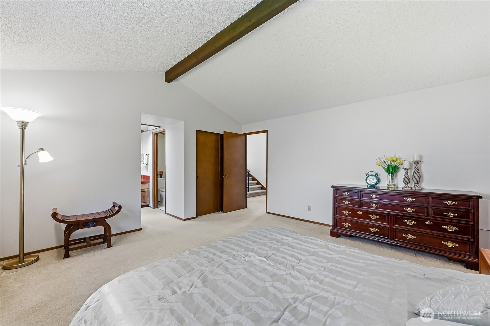 5600 140th Place SE, Bellevue, WA 98006