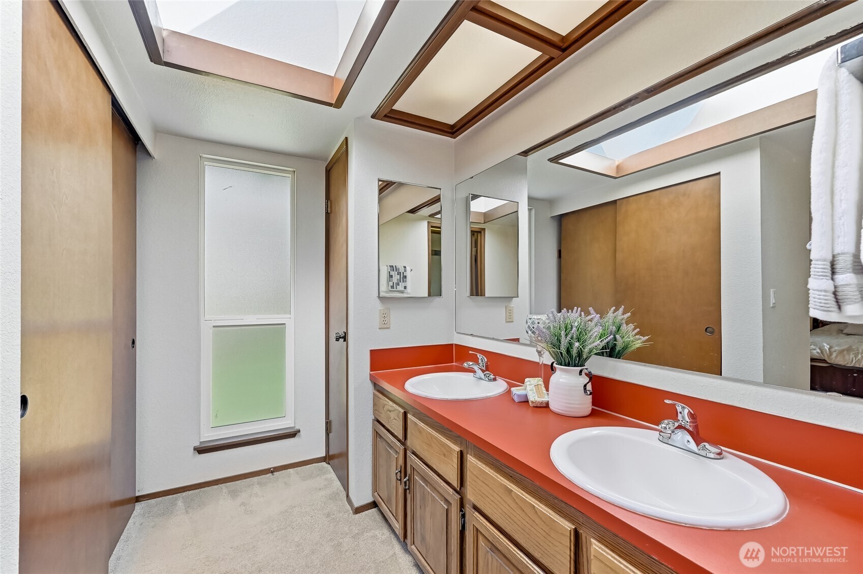 5600 140th Place SE, Bellevue, WA 98006