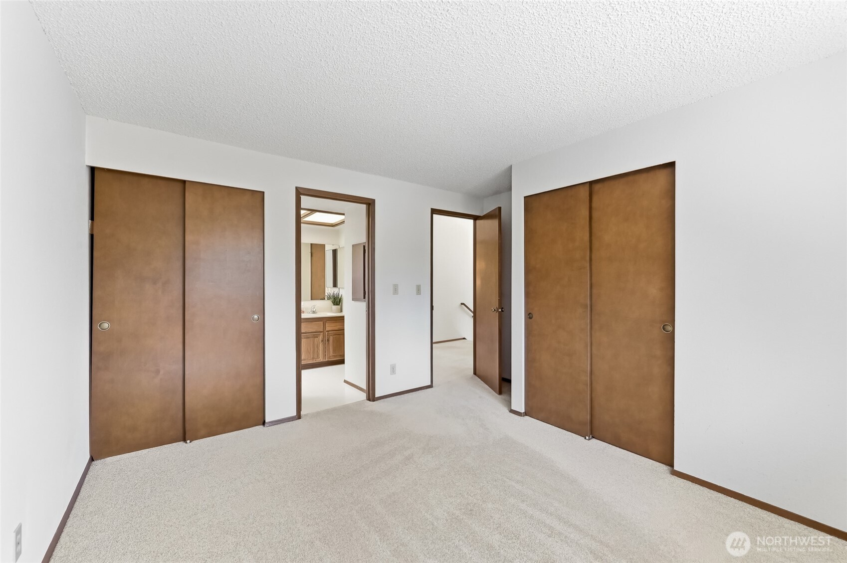 5600 140th Place SE, Bellevue, WA 98006