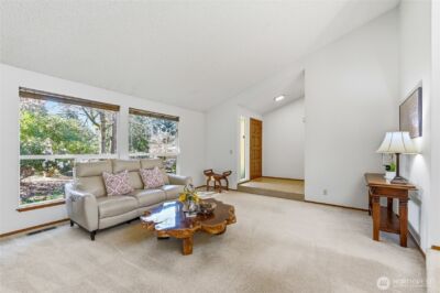 5600 140th Place SE, Bellevue, WA 98006 - Photo 6