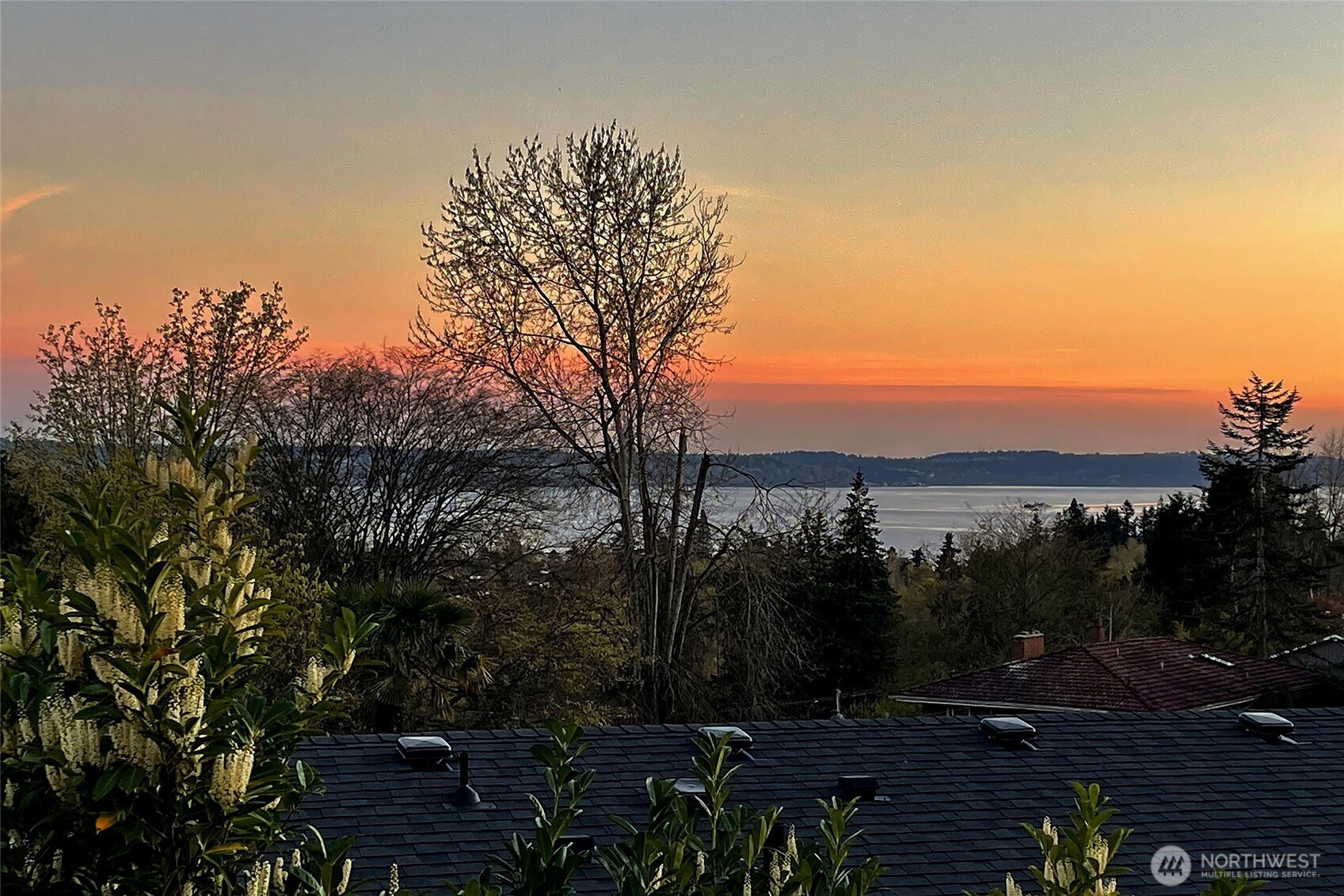 20910 9th Avenue S, Des Moines, WA 98198-3254