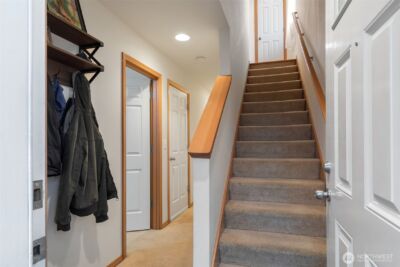 12049 32nd Avenue NE #C, Seattle, WA 98125 - Photo 4