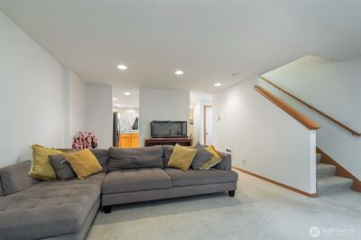 12049 32nd Avenue NE #C, Seattle, WA 98125 - Photo 10