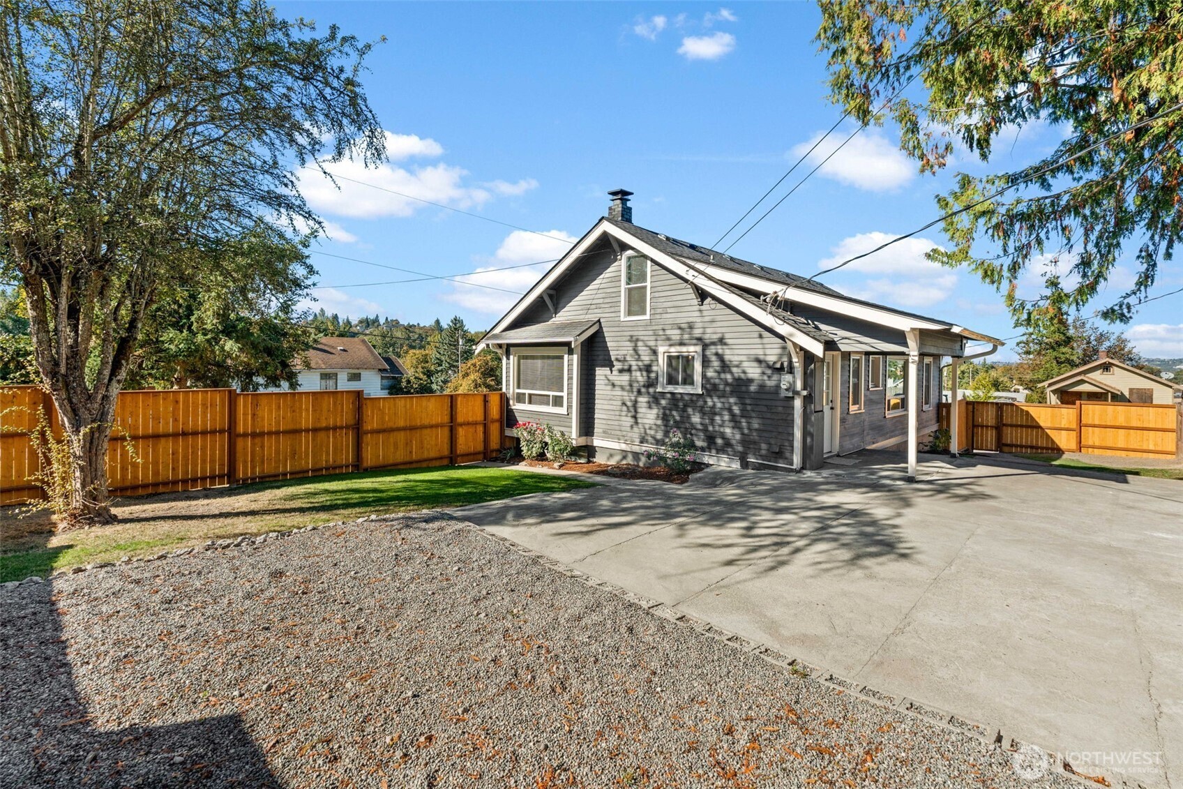 3525 E T Street , Tacoma, WA 98404