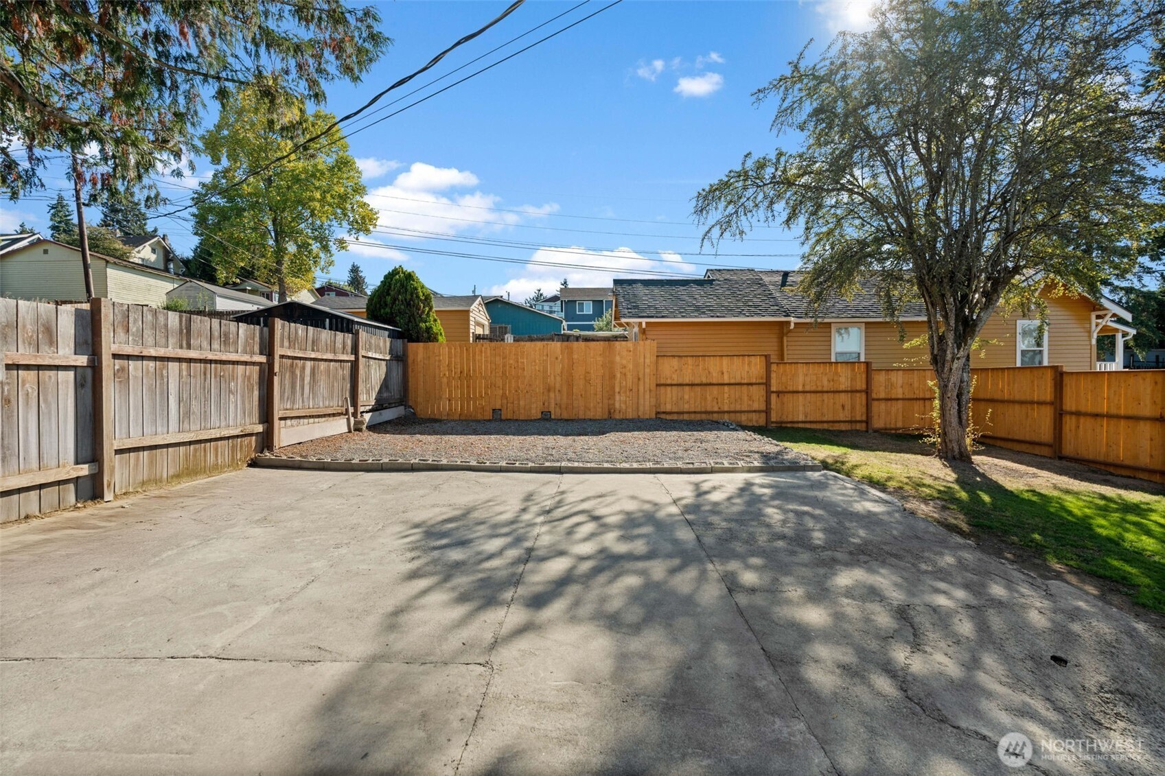 3525 E T Street , Tacoma, WA 98404