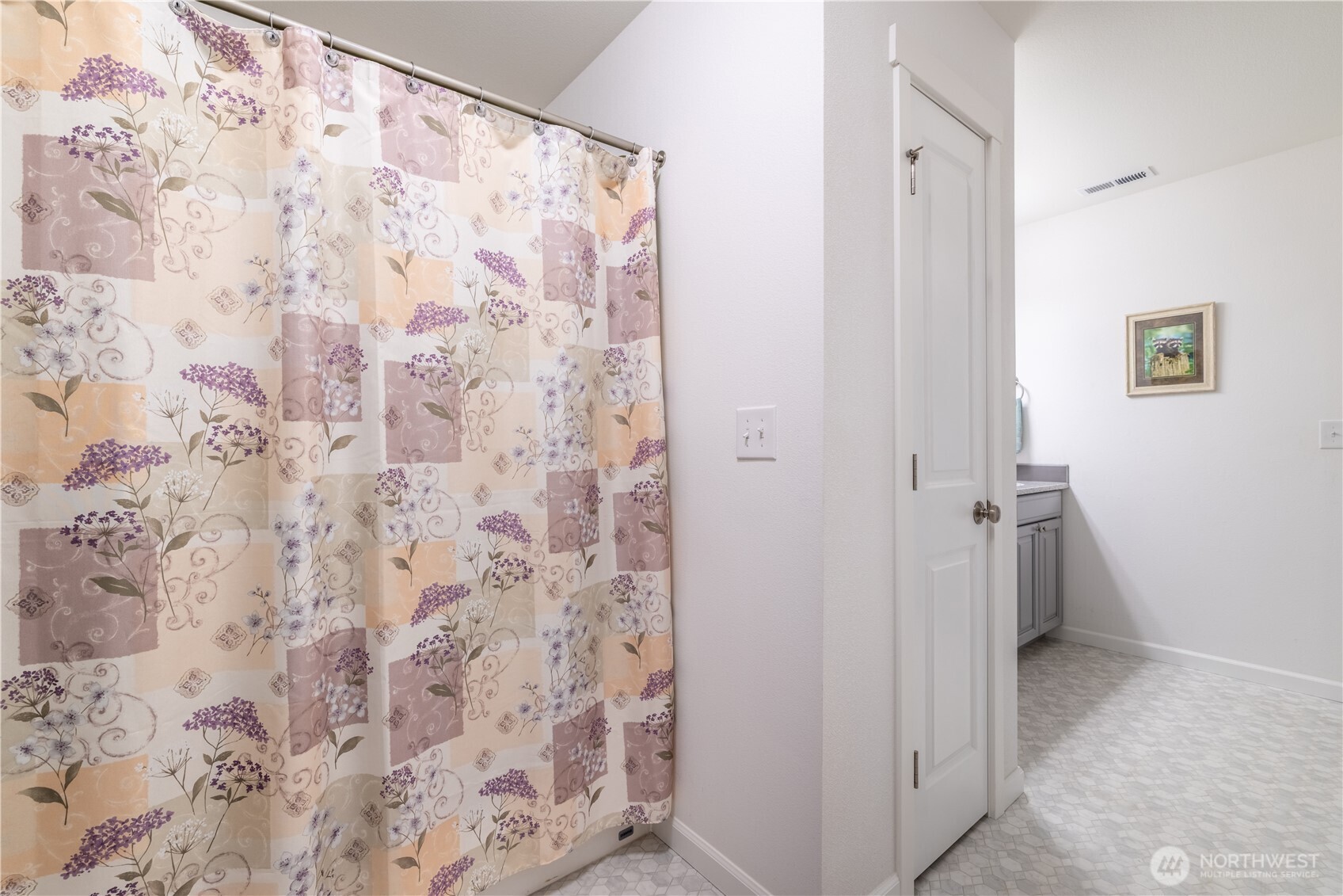 331 E Little Bear Lane , Shelton, WA 98584