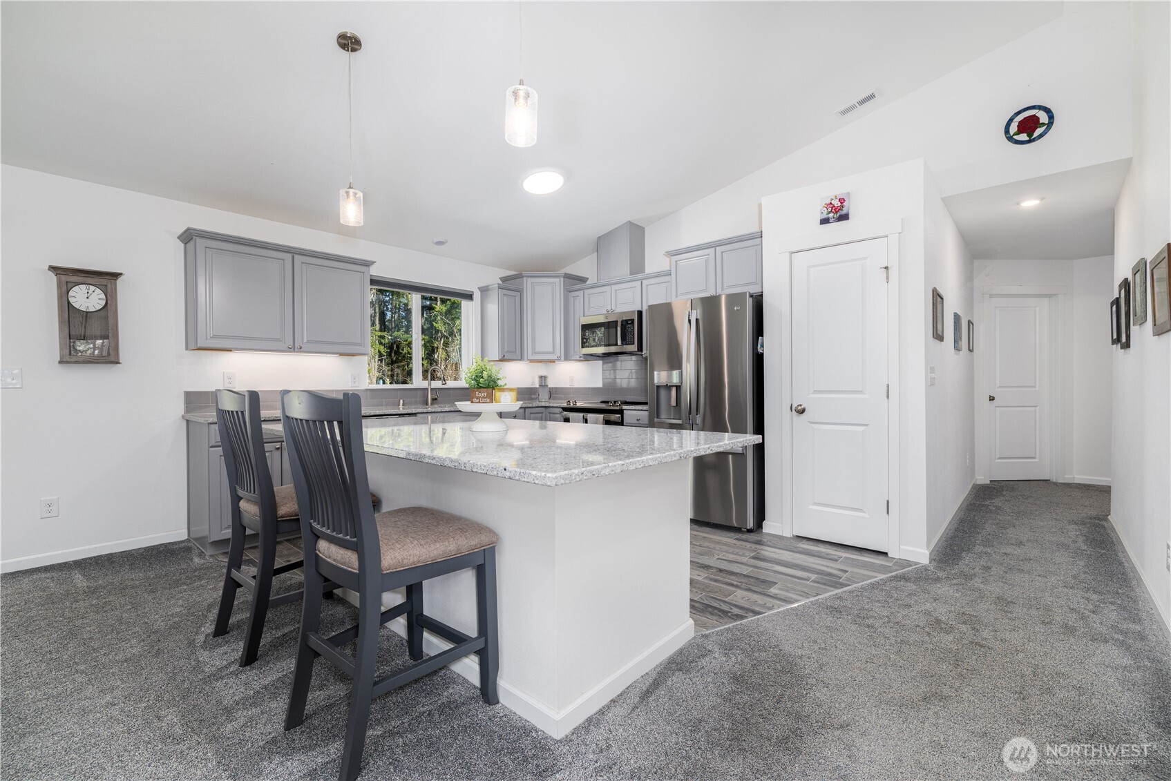 331 E Little Bear Lane , Shelton, WA 98584