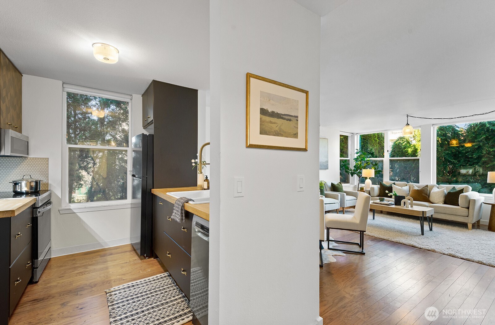 5000 Fauntleroy Way SW #202, Seattle, WA 98136