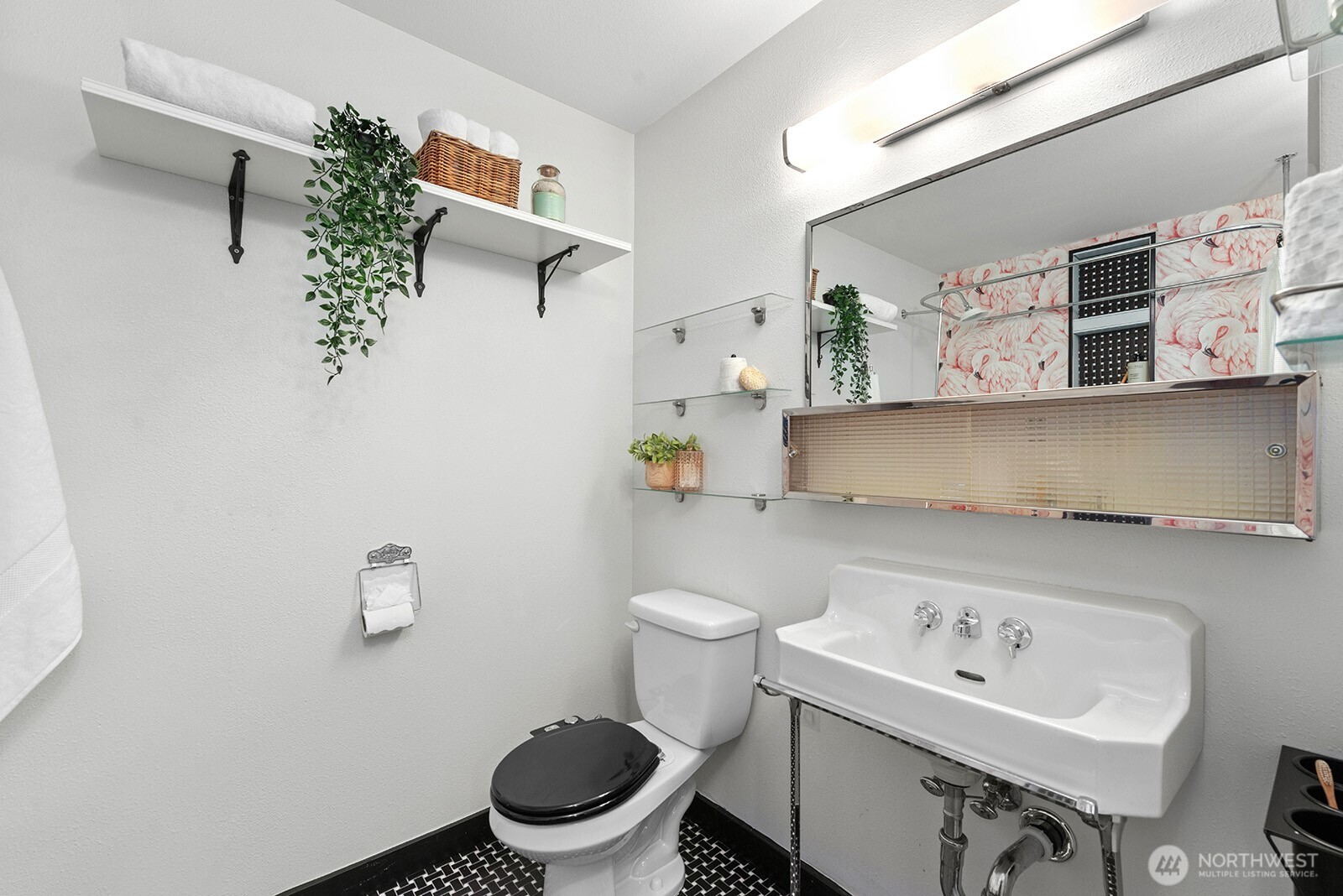 5000 Fauntleroy Way SW #202, Seattle, WA 98136