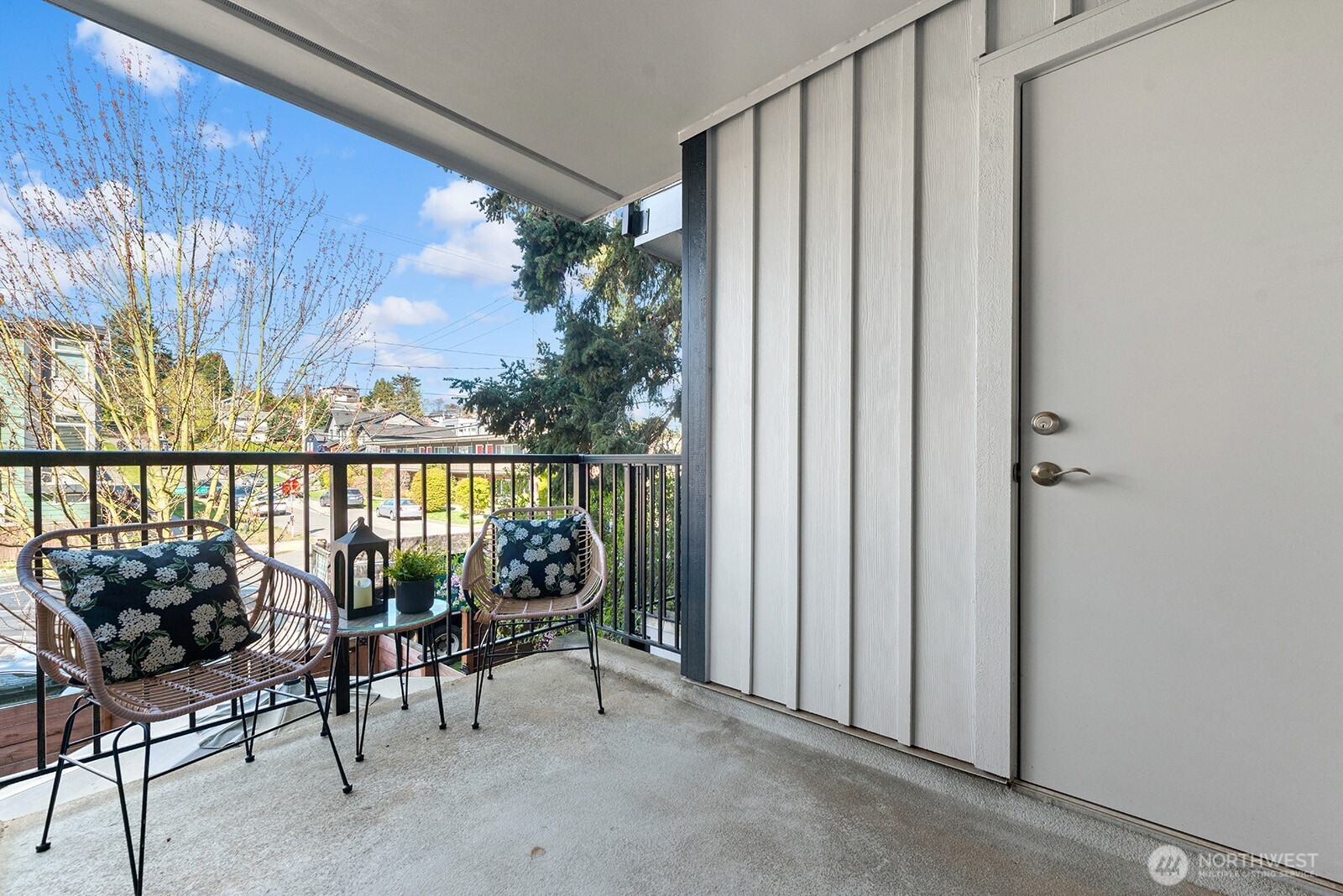 5000 Fauntleroy Way SW #202, Seattle, WA 98136