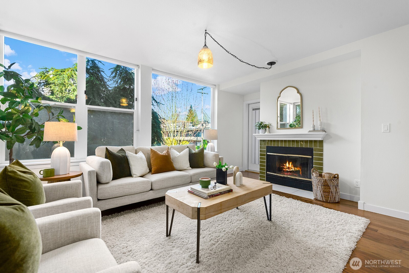 5000 Fauntleroy Way SW #202, Seattle, WA 98136