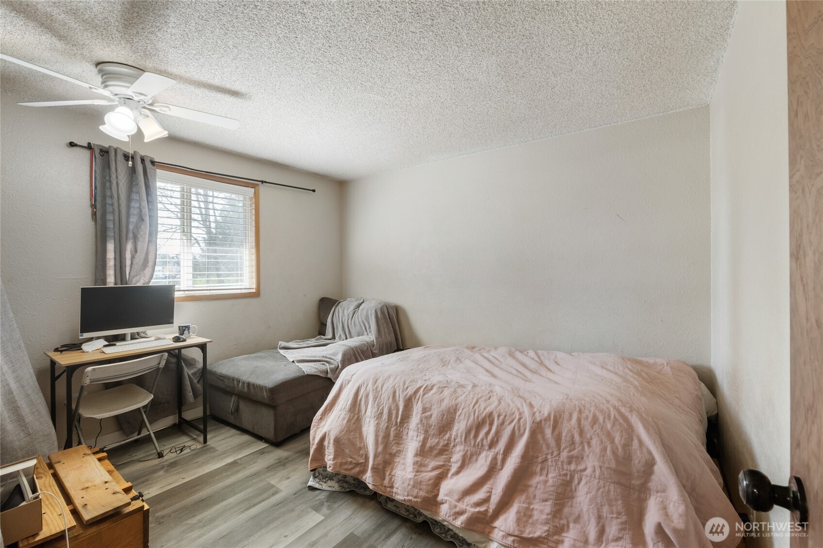 515 Van Trump Avenue NW, Yelm, WA 98597