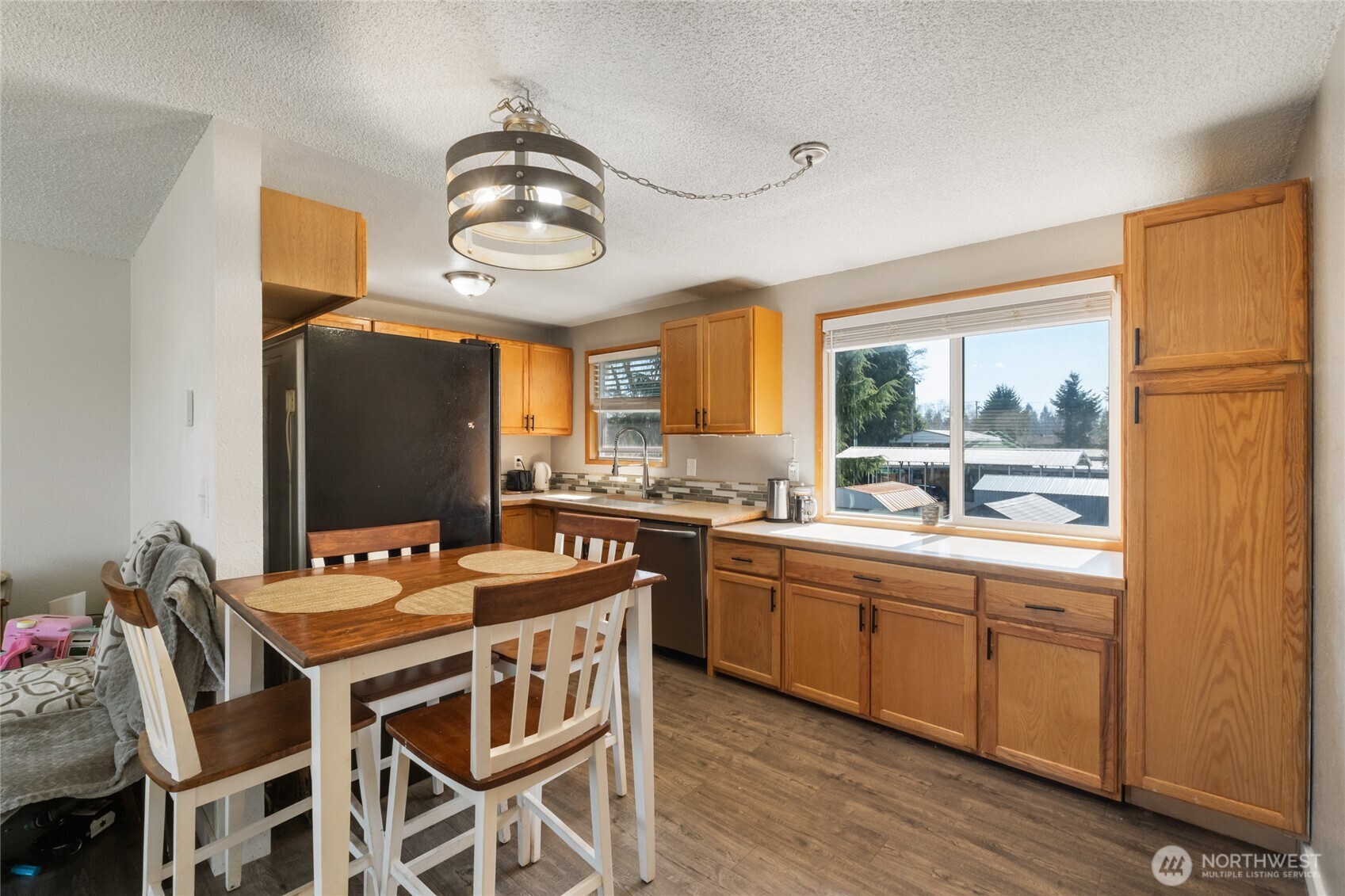 515 Van Trump Avenue NW, Yelm, WA 98597