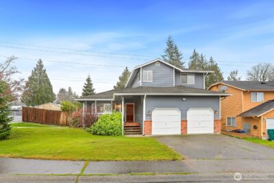 1705 90th Drive SE, Lake Stevens, WA 98258 - Photo 2