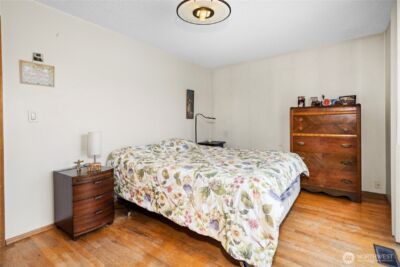 513 Harrington Avenue NE, Renton, WA 98056 - Photo 14