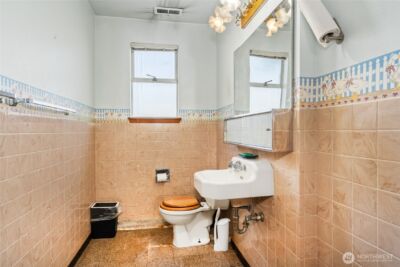 513 Harrington Avenue NE, Renton, WA 98056 - Photo 24