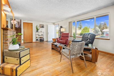 513 Harrington Avenue NE, Renton, WA 98056 - Photo 5