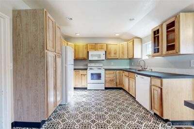 332 L Street , Walla Walla, WA 99362 - Photo 7