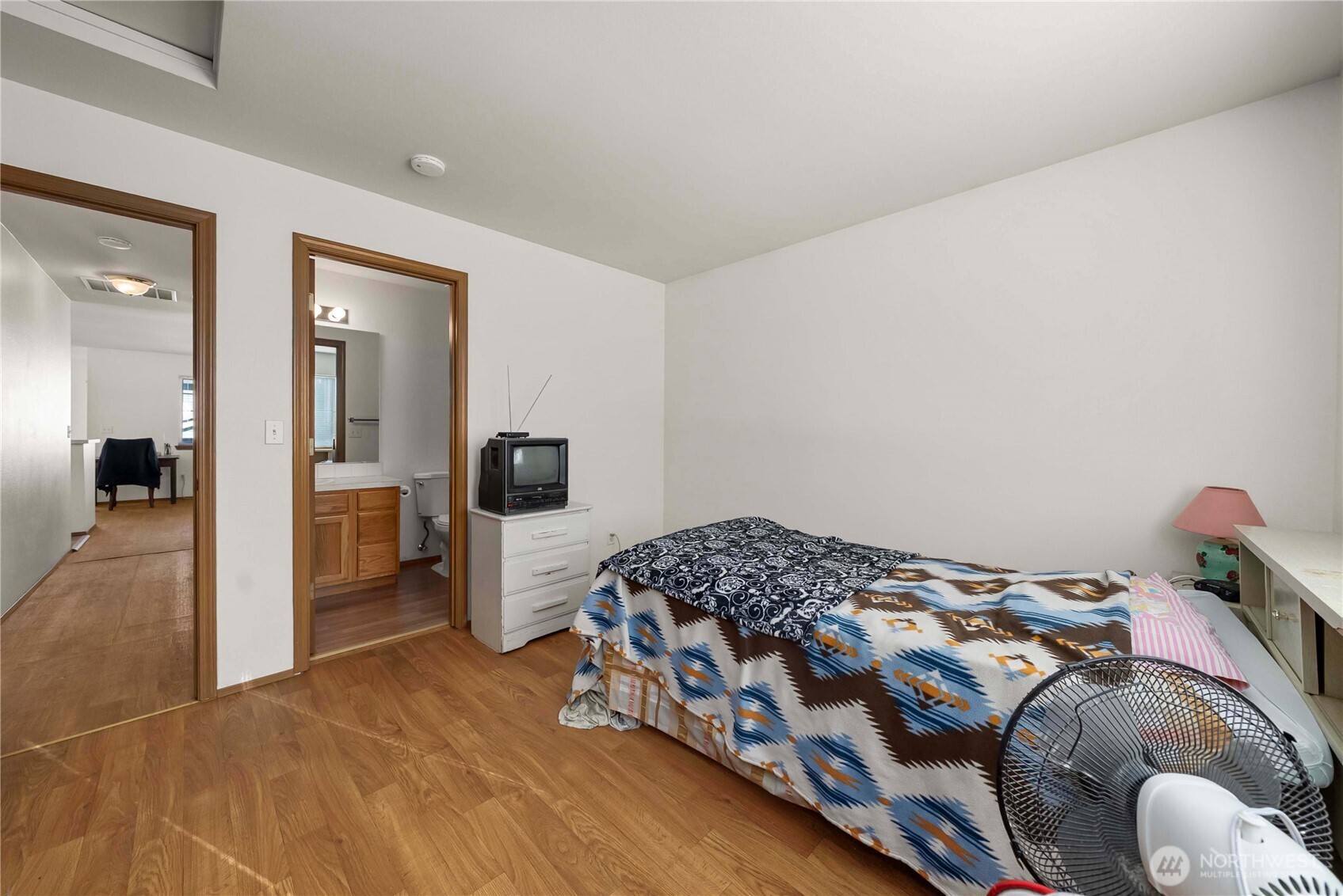 11236 3rd Avenue E, Tacoma, WA 98445-7727