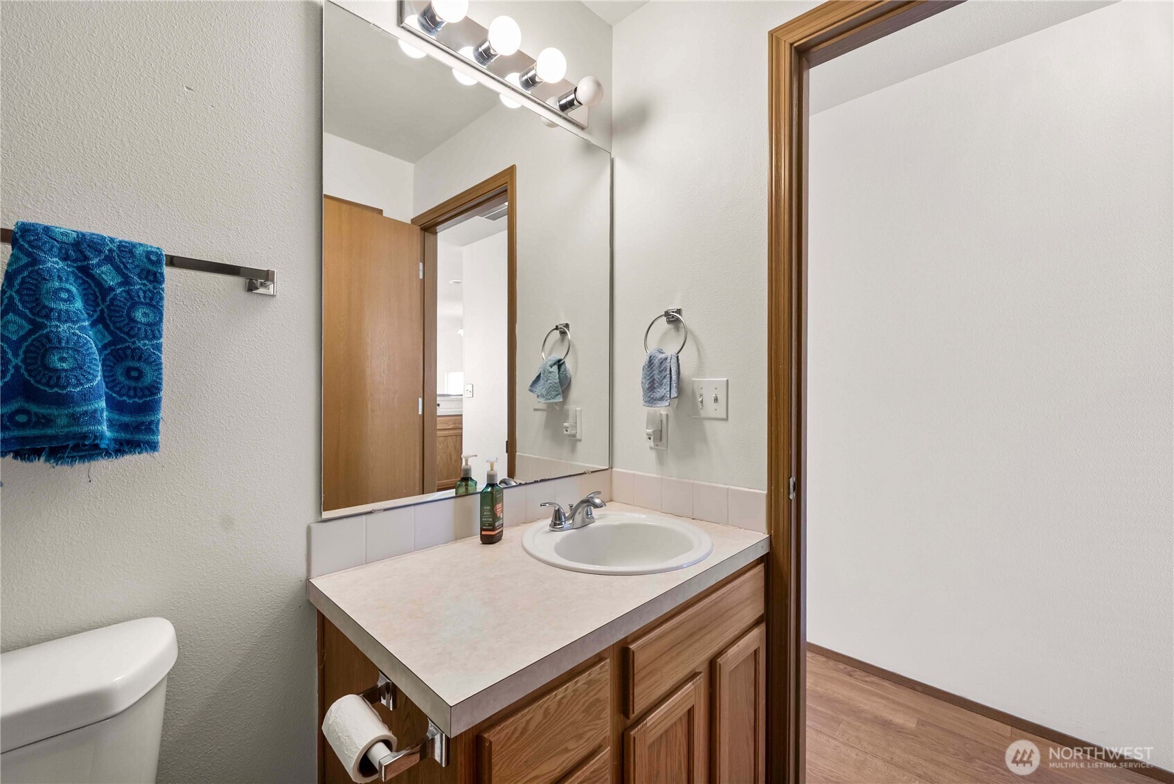 11236 3rd Avenue E, Tacoma, WA 98445-7727