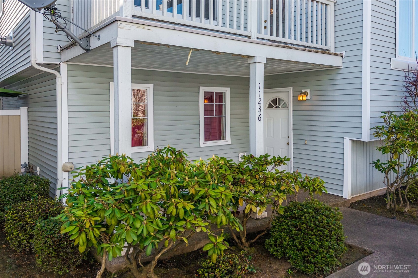 11236 3rd Avenue E, Tacoma, WA 98445-7727