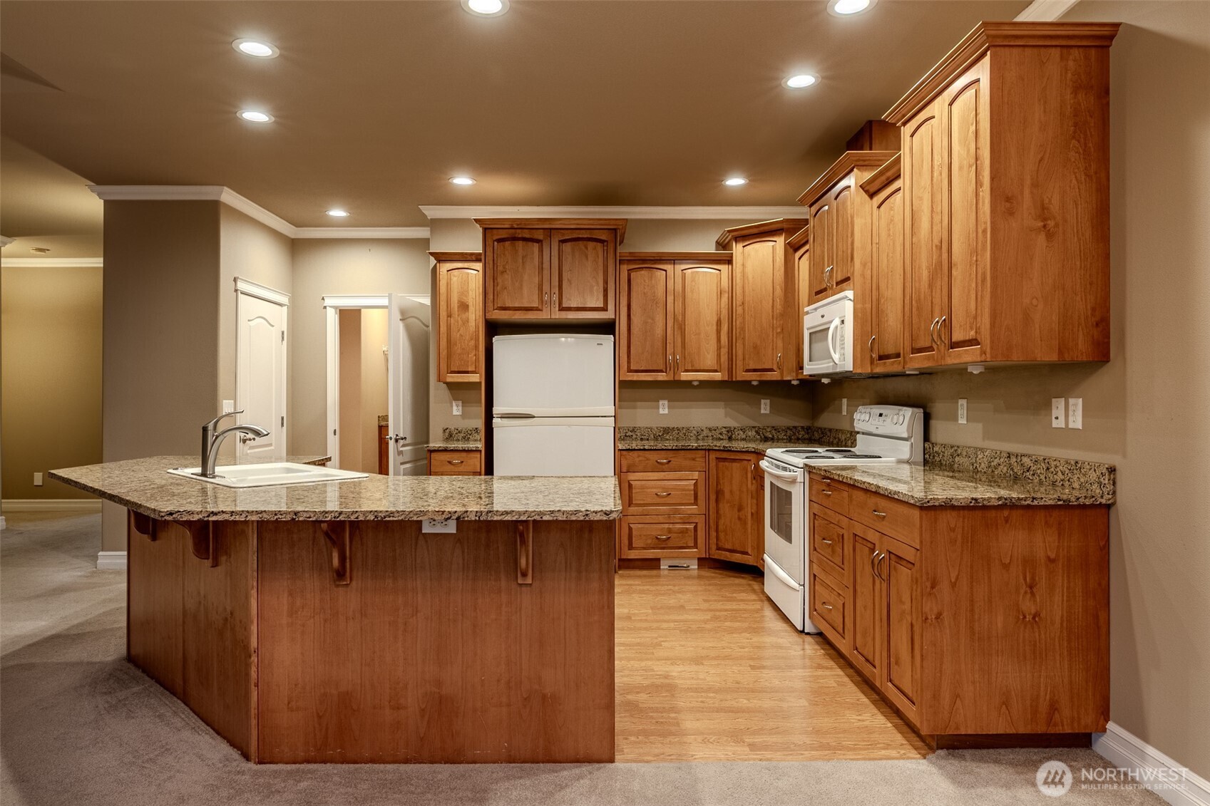1830 Heritage Drive , Wenatchee, WA 98801-8204