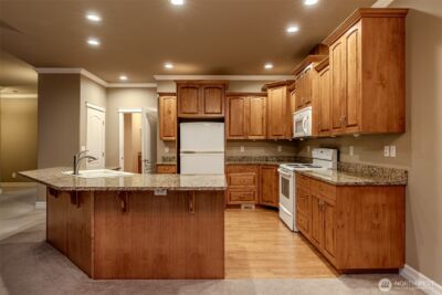 1830 Heritage Drive , Wenatchee, WA 98801-8204 - Photo 12