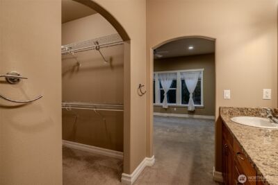 1830 Heritage Drive , Wenatchee, WA 98801-8204 - Photo 20