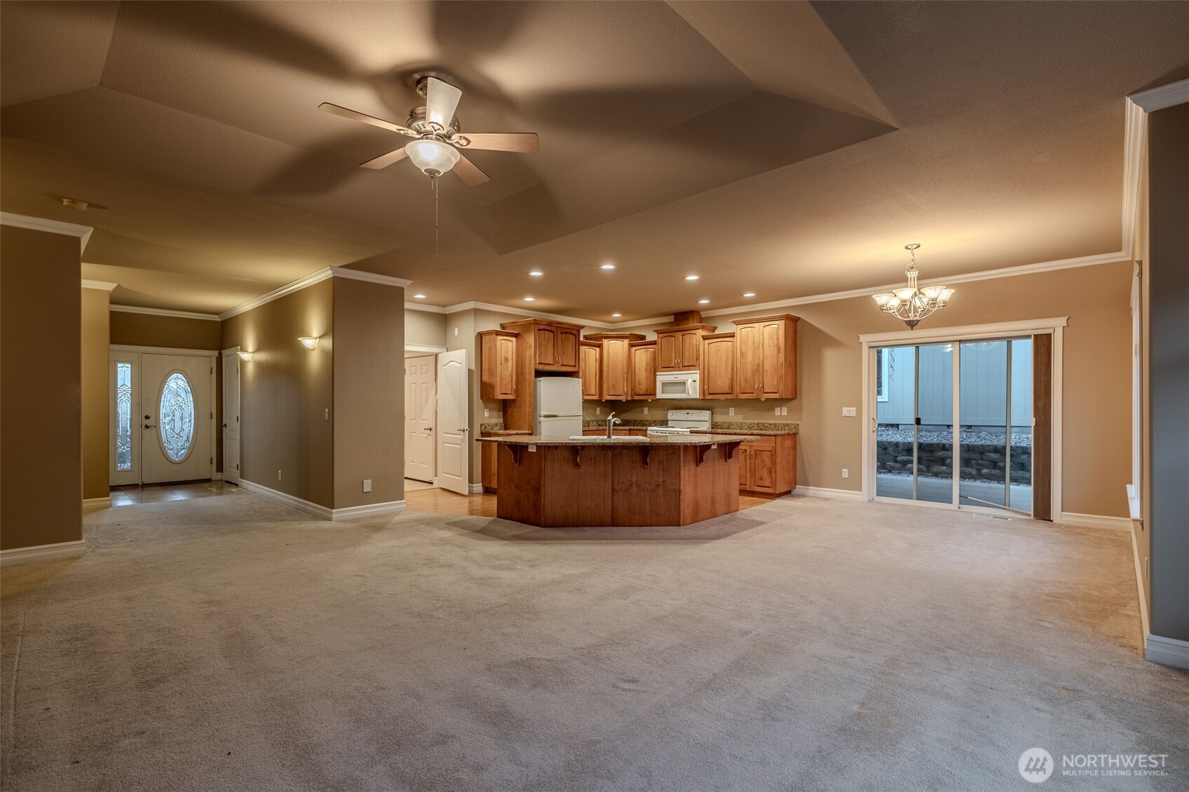 1830 Heritage Drive , Wenatchee, WA 98801-8204
