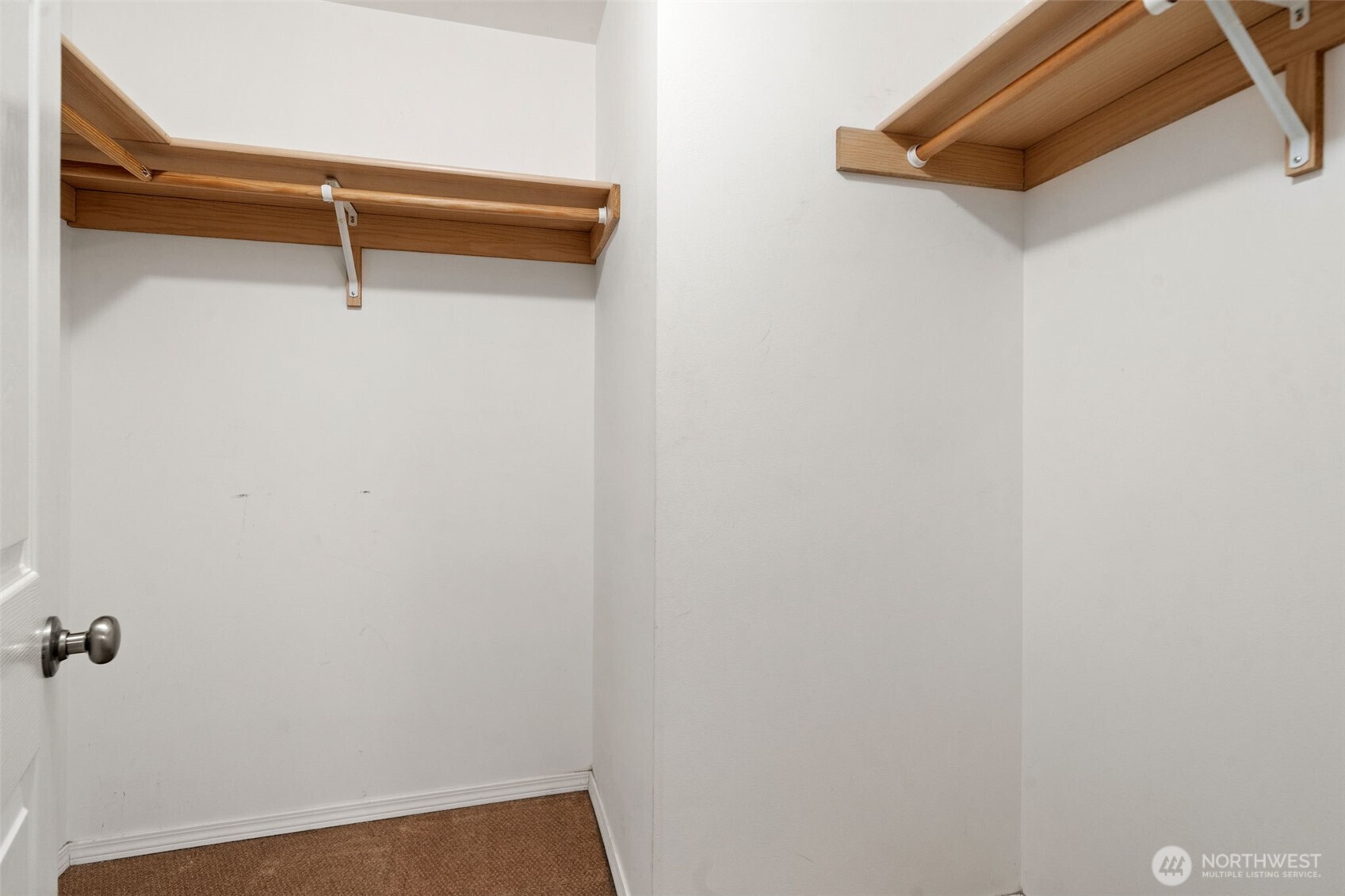 5662 Hicks Ave NE, Bremerton, WA 98311