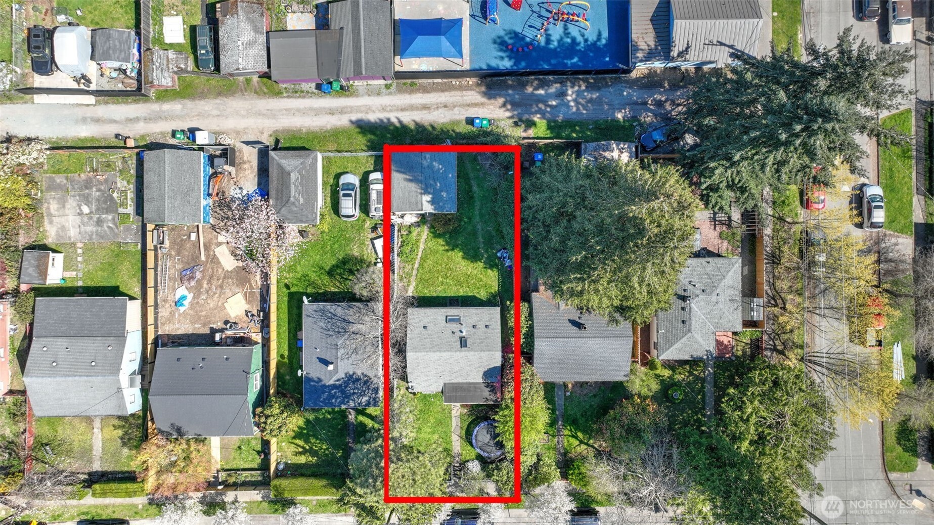 8650 10th Avenue SW, Seattle, WA 98106