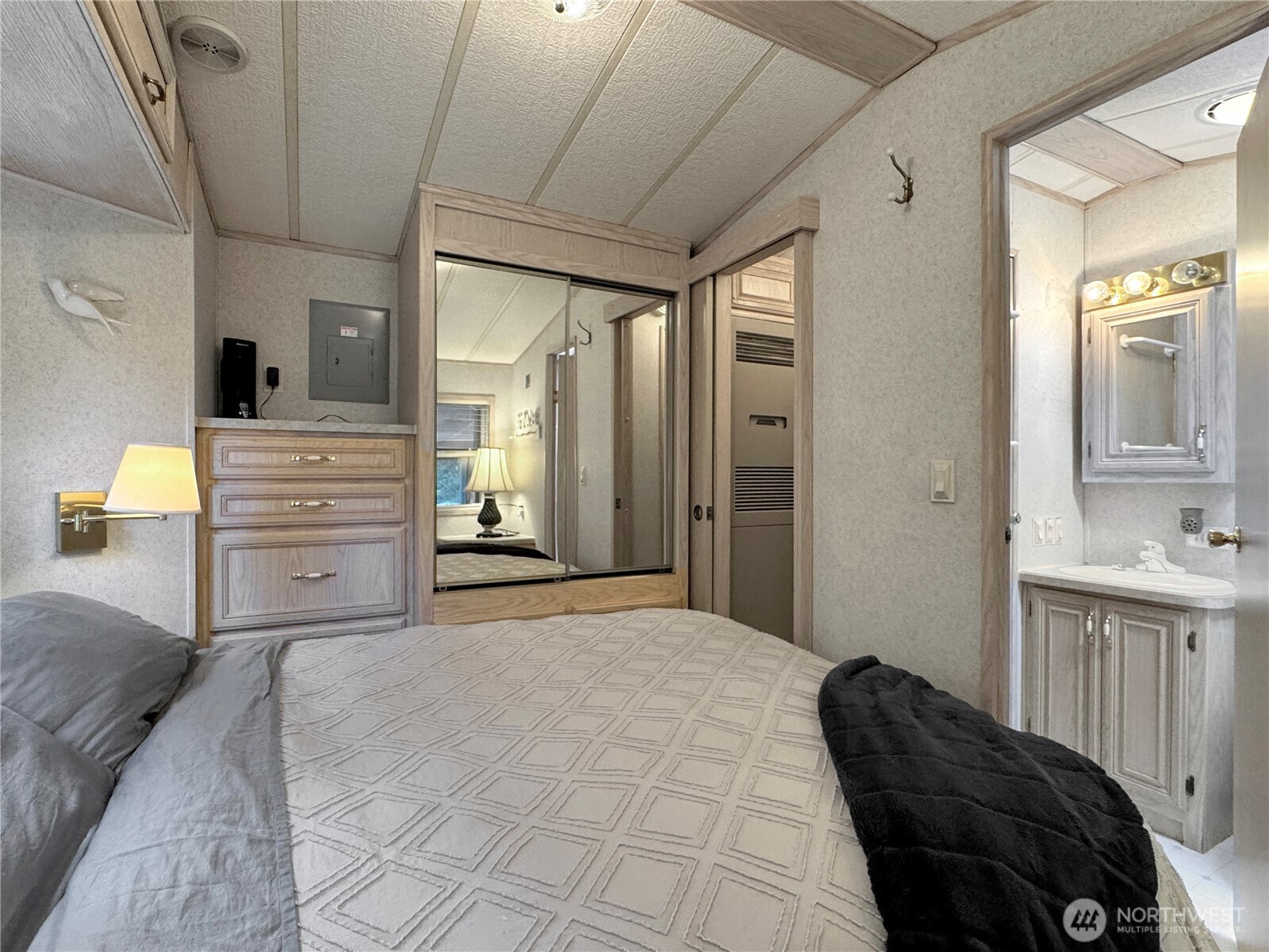 19 7 Big Tree Drive , Deming, WA 98244